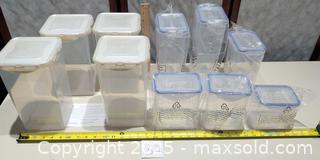 MaxSold Auction: Set of 10 Lock & Lock Co. Clear Plastic Food Storage Containers with Lids - Warwick (Rhode Island, USA) SELLER MANAGED Reseller Online Auction - Warwick Avenue