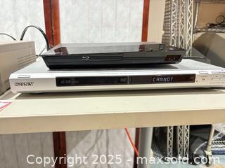 MaxSold Auction: Sony & RCA VCR, DVD and Blu?ray Players (Multiple Units) - Warwick (Rhode Island, USA) SELLER MANAGED Reseller Online Auction - Warwick Avenue