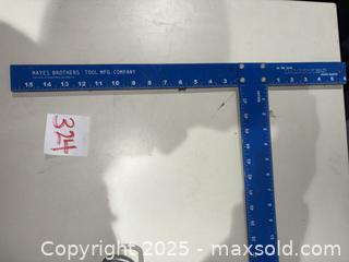 MaxSold Auction: T-Square, Manual Caulking/Sealant Tool, Paint Guide - Warwick (Rhode Island, USA) SELLER MANAGED Reseller Online Auction - Warwick Avenue