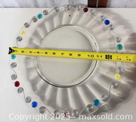 MaxSold Auction: Vintage Dary Rees Decorative Glass Serving Bowl and Plates Lot - Warwick (Rhode Island, USA) SELLER MANAGED Reseller Online Auction - Warwick Avenue