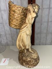 MaxSold Auction: Vintage Marwal Chalkware Statue - Warwick (Rhode Island, USA) SELLER MANAGED Reseller Online Auction - Warwick Avenue