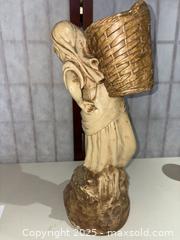MaxSold Auction: Vintage Marwal Chalkware Statue - Warwick (Rhode Island, USA) SELLER MANAGED Reseller Online Auction - Warwick Avenue