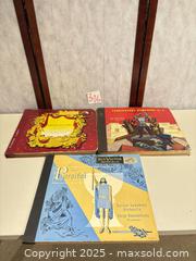 MaxSold Auction: Vintage RCA Victor Red Seal Sets - Warwick (Rhode Island, USA) SELLER MANAGED Reseller Online Auction - Warwick Avenue