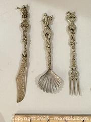 MaxSold Auction: Vintage Silver Plated Sugar Spoons, Forks, Butter Cutting Utensil - Warwick (Rhode Island, USA) SELLER MANAGED Reseller Online Auction - Warwick Avenue