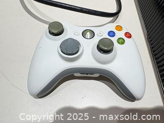 MaxSold Auction: Xbox 360 S / Slim Black Console with White Wireless Controller - Warwick (Rhode Island, USA) SELLER MANAGED Reseller Online Auction - Warwick Avenue