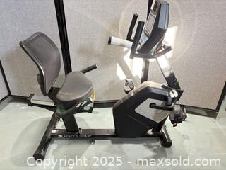 MaxSold Auction: XTERRA SB4.5r Recumbent Exercise Bike - Warwick (Rhode Island, USA) SELLER MANAGED Reseller Online Auction - Warwick Avenue