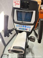 MaxSold Auction: XTERRA SB4.5r Recumbent Exercise Bike - Warwick (Rhode Island, USA) SELLER MANAGED Reseller Online Auction - Warwick Avenue