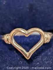 MaxSold Auction: 10K(1.27g)Ring,size 4.75 - Toronto (Ontario, Canada) PARTNER MANAGED Downsizing Online Auction - Queen Street East