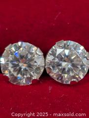 MaxSold Auction: 10K Moissanite(1.36ct) Earring  - Toronto (Ontario, Canada) PARTNER MANAGED Downsizing Online Auction - Queen Street East