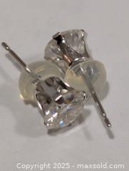 MaxSold Auction: 10K Moissanite(1.36ct) Earring  - Toronto (Ontario, Canada) PARTNER MANAGED Downsizing Online Auction - Queen Street East