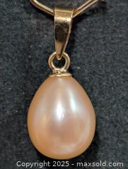 MaxSold Auction: 14K(0.73g)F.W. Pearl Pendant  - Toronto (Ontario, Canada) PARTNER MANAGED Downsizing Online Auction - Queen Street East