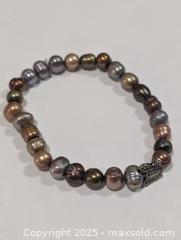 MaxSold Auction: cultured pearl stretch Bracelet  - Toronto (Ontario, Canada) PARTNER MANAGED Downsizing Online Auction - Queen Street East