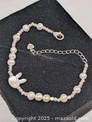 MaxSold Auction: F.W Pearl Bracelet,8" - Toronto (Ontario, Canada) PARTNER MANAGED Downsizing Online Auction - Queen Street East