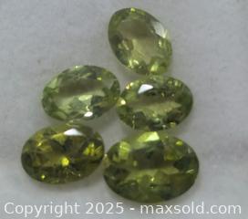 MaxSold Auction: Genuine Peridot(App 4ct) - Toronto (Ontario, Canada) PARTNER MANAGED Downsizing Online Auction - Queen Street East