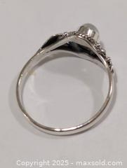 MaxSold Auction: Silver(2.36g) Moonstone Ring,size 9  - Toronto (Ontario, Canada) PARTNER MANAGED Downsizing Online Auction - Queen Street East