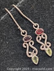 MaxSold Auction: Silver(2.52g) Garnet&Ruby Earring  - Toronto (Ontario, Canada) PARTNER MANAGED Downsizing Online Auction - Queen Street East