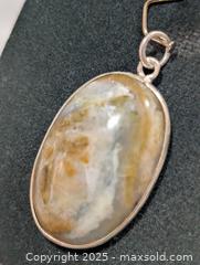 MaxSold Auction: Silver(3.92g)agate/Jasper Pendant  - Toronto (Ontario, Canada) PARTNER MANAGED Downsizing Online Auction - Queen Street East