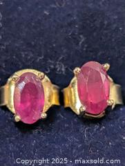 MaxSold Auction: Silver Ruby Earring  - Toronto (Ontario, Canada) PARTNER MANAGED Downsizing Online Auction - Queen Street East