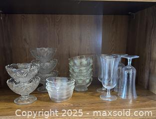 MaxSold Auction: KITCHEN - Dessert - London (Ontario, Canada) SELLER MANAGED Estate Sale Online Auction - Wonderland Road South (CONDO)