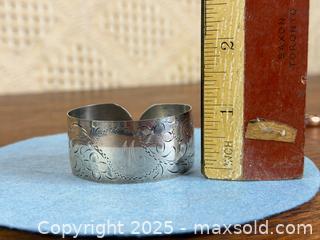 MaxSold Auction: Vintage Ladye Fayre Floral Etched Sterling Silver Clutch Bangle - Hamilton (Ontario, Canada) SELLER MANAGED Estate Sale Online Auction - Gertrude Street