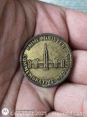 MaxSold Auction: Alexander Mackenzie medallion 1967 - South Frontenac (Ontario, Canada) SELLER MANAGED Downsizing Online Auction - Battersea Road