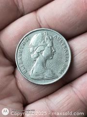 MaxSold Auction: Platapyus coin 20 cents - South Frontenac (Ontario, Canada) SELLER MANAGED Downsizing Online Auction - Battersea Road