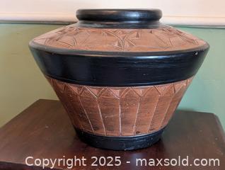 MaxSold Auction: EARLY SOUTHWEST REDWARE DECORATED POT - Loyalist (Ontario, Canada) SELLER MANAGED Downsizing Online Auction - Main Street