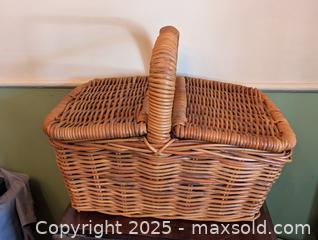 MaxSold Auction: ENGLISH WICKER /RATTAN PICNIC BASKET - Loyalist (Ontario, Canada) SELLER MANAGED Downsizing Online Auction - Main Street
