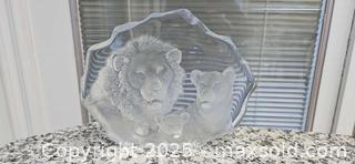 MaxSold Auction: Crystal Sculpture Signed - Toronto (Ontario, Canada) Downsizing Online Auction - Eden Valley Drive