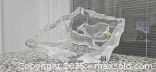 MaxSold Auction: Crystal Sculpture Signed - Toronto (Ontario, Canada) Downsizing Online Auction - Eden Valley Drive