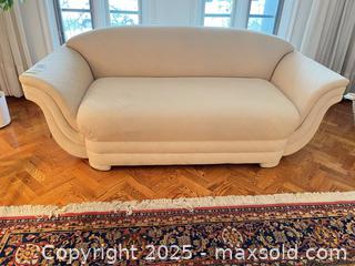 MaxSold Auction: Loveseat C - Toronto (Ontario, Canada) Downsizing Online Auction - Eden Valley Drive
