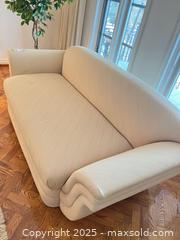 MaxSold Auction: Loveseat C - Toronto (Ontario, Canada) Downsizing Online Auction - Eden Valley Drive