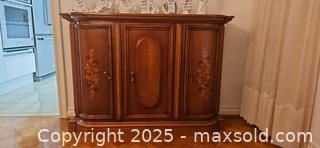 MaxSold Auction: Side Bar - Toronto (Ontario, Canada) Downsizing Online Auction - Eden Valley Drive