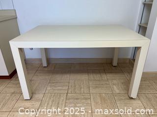 MaxSold Auction: Table - Toronto (Ontario, Canada) Downsizing Online Auction - Eden Valley Drive