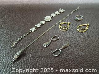 MaxSold Auction:  925 Silver Jewelry Lot Marked  - Toronto (Ontario, Canada) PARTNER MANAGED Reseller Online Auction - Queen Street West