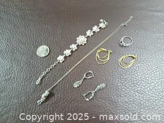 MaxSold Auction:  925 Silver Jewelry Lot Marked  - Toronto (Ontario, Canada) PARTNER MANAGED Reseller Online Auction - Queen Street West