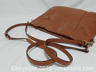 MaxSold Auction: Coach Isabella Brown Leather Crossbody Shoulder Handbag F35809 - Toronto (Ontario, Canada) PARTNER MANAGED Reseller Online Auction - Queen Street West