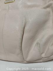 MaxSold Auction: Coach Madison Maggie Ivory Leather Carryall Shoulder Handbag 16503 - Toronto (Ontario, Canada) PARTNER MANAGED Reseller Online Auction - Queen Street West