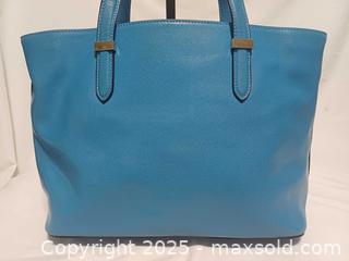 MaxSold Auction: Coccinelle Vibrant Blue Leather 3 Compartments Tote Shoulder Handbag  - Toronto (Ontario, Canada) PARTNER MANAGED Reseller Online Auction - Queen Street West