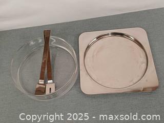 MaxSold Auction: ICM Italy Inox 18-10 Stainless Steel &#38; Glass Salad Serving Set - Toronto (Ontario, Canada) PARTNER MANAGED Reseller Online Auction - Queen Street West