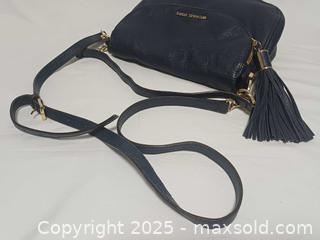 MaxSold Auction: Michael Kors Bedford Medium Navy Blue Leather Tassel Crossbody Bag  - Toronto (Ontario, Canada) PARTNER MANAGED Reseller Online Auction - Queen Street West