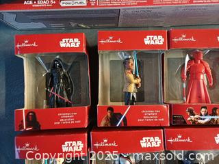 MaxSold Auction: Star Wars Christmas Ornaments and More Lot - Toronto (Ontario, Canada) PARTNER MANAGED Reseller Online Auction - Queen Street West