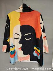 MaxSold Auction: Via Vitale Italy Picasso Style Abtrast Face Print Sweater L - Toronto (Ontario, Canada) PARTNER MANAGED Reseller Online Auction - Queen Street West