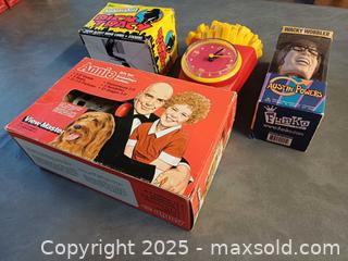 MaxSold Auction: Vintage McDonald&#39;s French Fried Clock and More Lot - Toronto (Ontario, Canada) PARTNER MANAGED Reseller Online Auction - Queen Street West