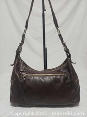 MaxSold Auction: Vintage Roots Canada Emily Brown Pebbled Leather Shoulder Bag  - Toronto (Ontario, Canada) PARTNER MANAGED Reseller Online Auction - Queen Street West