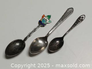 MaxSold Auction: Vintage Sterling Silver Collectible Spoons &#38; Cross and Parker Pens Lor - Toronto (Ontario, Canada) PARTNER MANAGED Reseller Online Auction - Queen Street West