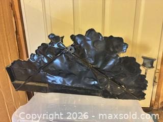 MaxSold Auction: 3D Wall Plaque Diorama — Mobil Pegasus Gas Station - Ashland (Massachusetts, USA) PARTNER MANAGED Downsizing Online Auction - Old Connecticut Path