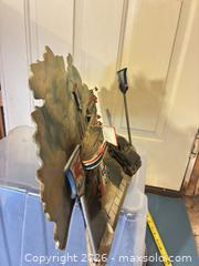 MaxSold Auction: 3D Wall Plaque Diorama — Mobil Pegasus Gas Station - Ashland (Massachusetts, USA) PARTNER MANAGED Downsizing Online Auction - Old Connecticut Path