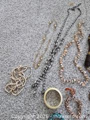 MaxSold Auction: Approx. 22-Piece Mixed Lot: Necklaces, Bracelets, Pendants, Earrings - Ashland (Massachusetts, USA) PARTNER MANAGED Downsizing Online Auction - Old Connecticut Path