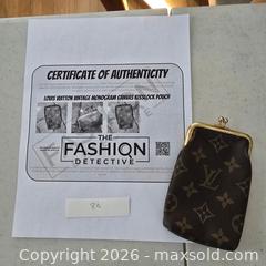 MaxSold Auction: Louis Vuitton Monogram Coin Purse / Kisslock Pouch - Ashland (Massachusetts, USA) PARTNER MANAGED Downsizing Online Auction - Old Connecticut Path